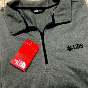 The North Face nwt XXL